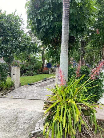 $2,750 | 824 35th Street, West Palm Beach, FL 33407