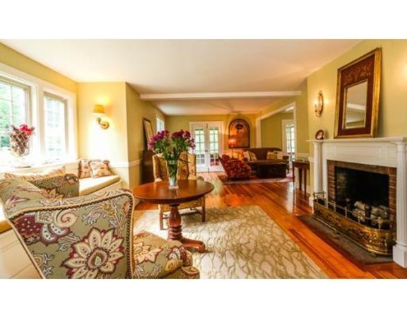 45 Beaver Pond Road Beverly, MA 01915 - Photo 11 of 30