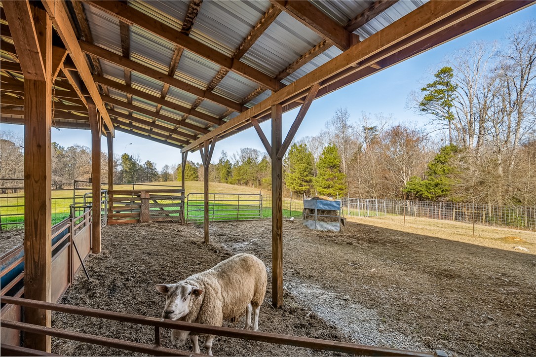 340 Fants Grove Road Anderson, SC 29625 - Photo 5 of 50 Gallery Image 5