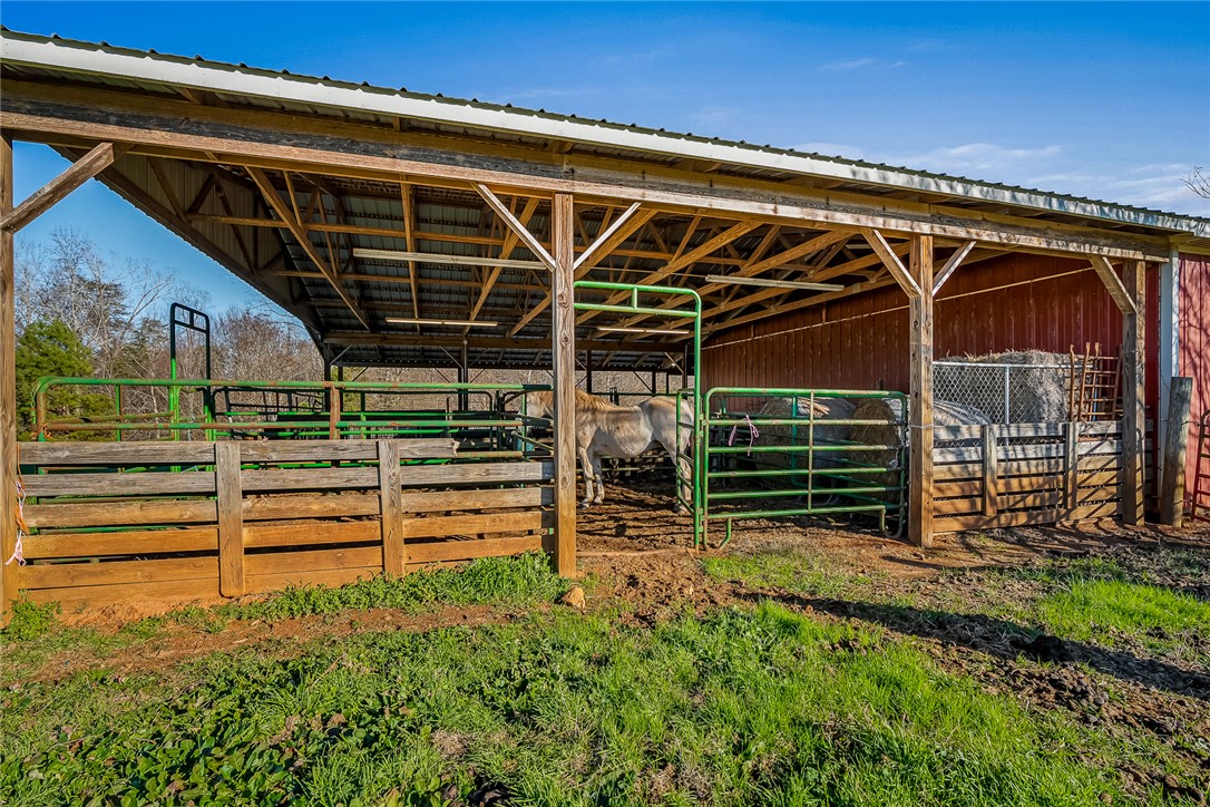 340 Fants Grove Road Anderson, SC 29625 - Photo 7 of 50 Gallery Image 7