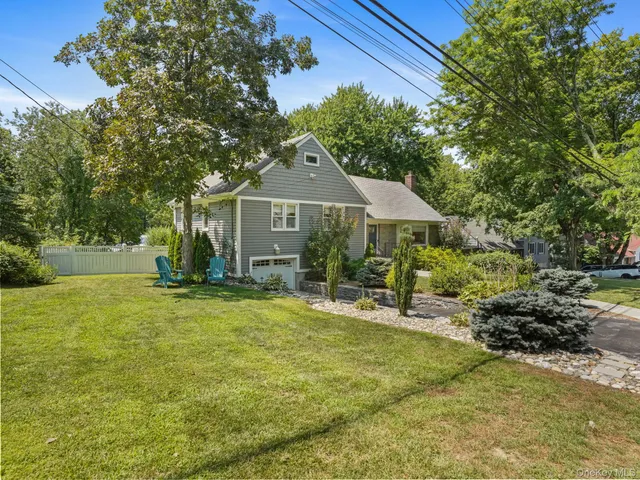 $1,325,000 | 43 Amherst Drive, New Rochelle, NY 10804