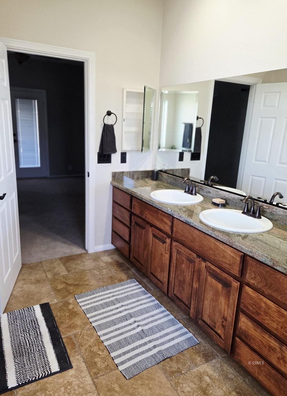 424 South Inyo Street Ridgecrest, CA 93555 - Photo 32 of 43