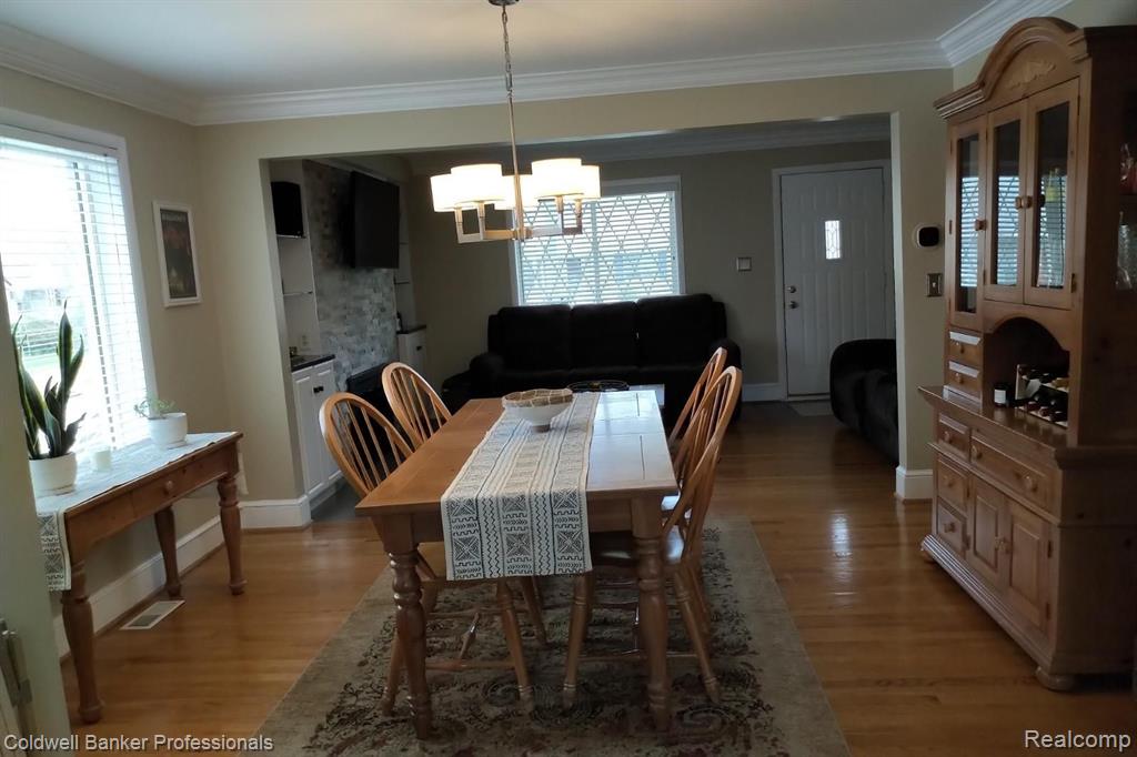 170 Roth Boulevard Clawson, MI 48017 - Photo 5 of 33