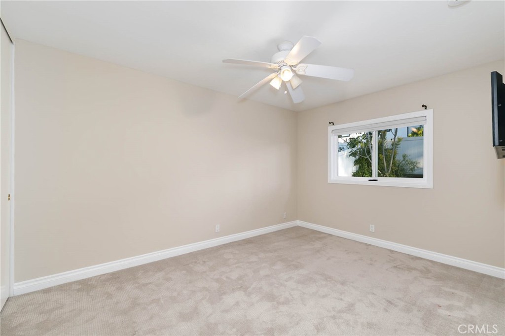 2 McCormick Irvine, CA 92620 - Photo 31 of 33