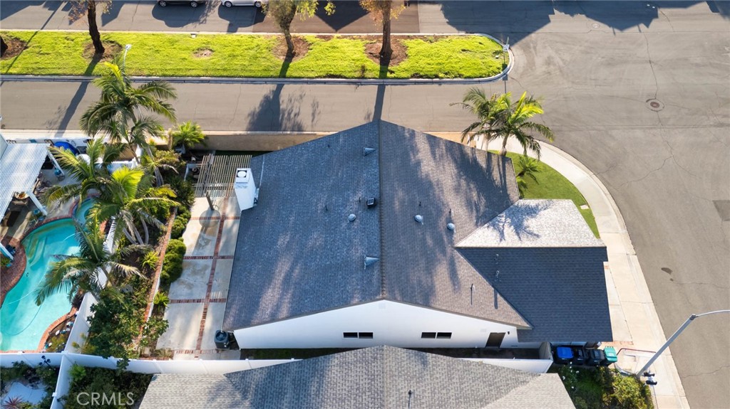 2 McCormick Irvine, CA 92620 - Photo 8 of 33