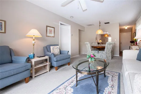 $134,900 | 390 301 Boulevard West, Unit 12D, Bradenton, FL 34205