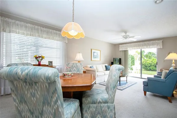 $134,900 | 390 301 Boulevard West, Unit 12D, Bradenton, FL 34205
