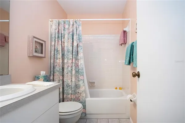 $134,900 | 390 301 Boulevard West, Unit 12D, Bradenton, FL 34205