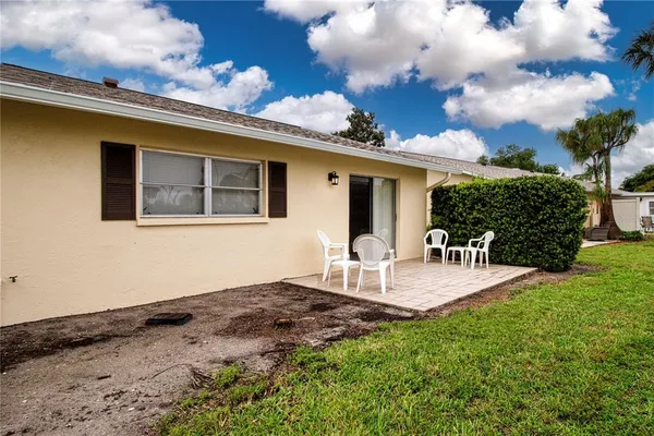 $134,900 | 390 301 Boulevard West, Unit 12D, Bradenton, FL 34205