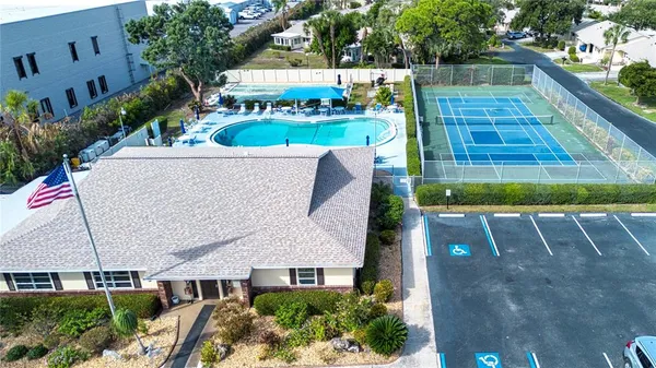 $134,900 | 390 301 Boulevard West, Unit 12D, Bradenton, FL 34205