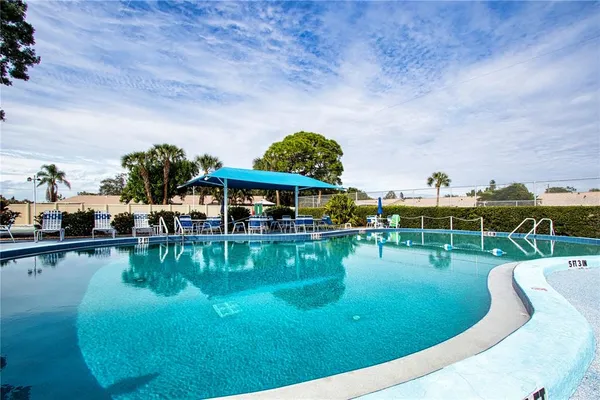 $134,900 | 390 301 Boulevard West, Unit 12D, Bradenton, FL 34205