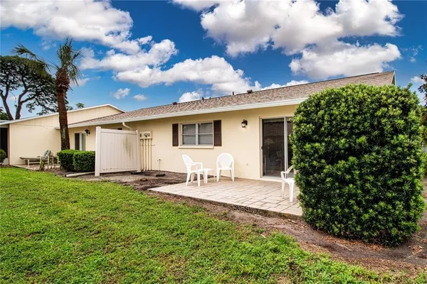 $134,900 | 390 301 Boulevard West, Unit 12D, Bradenton, FL 34205