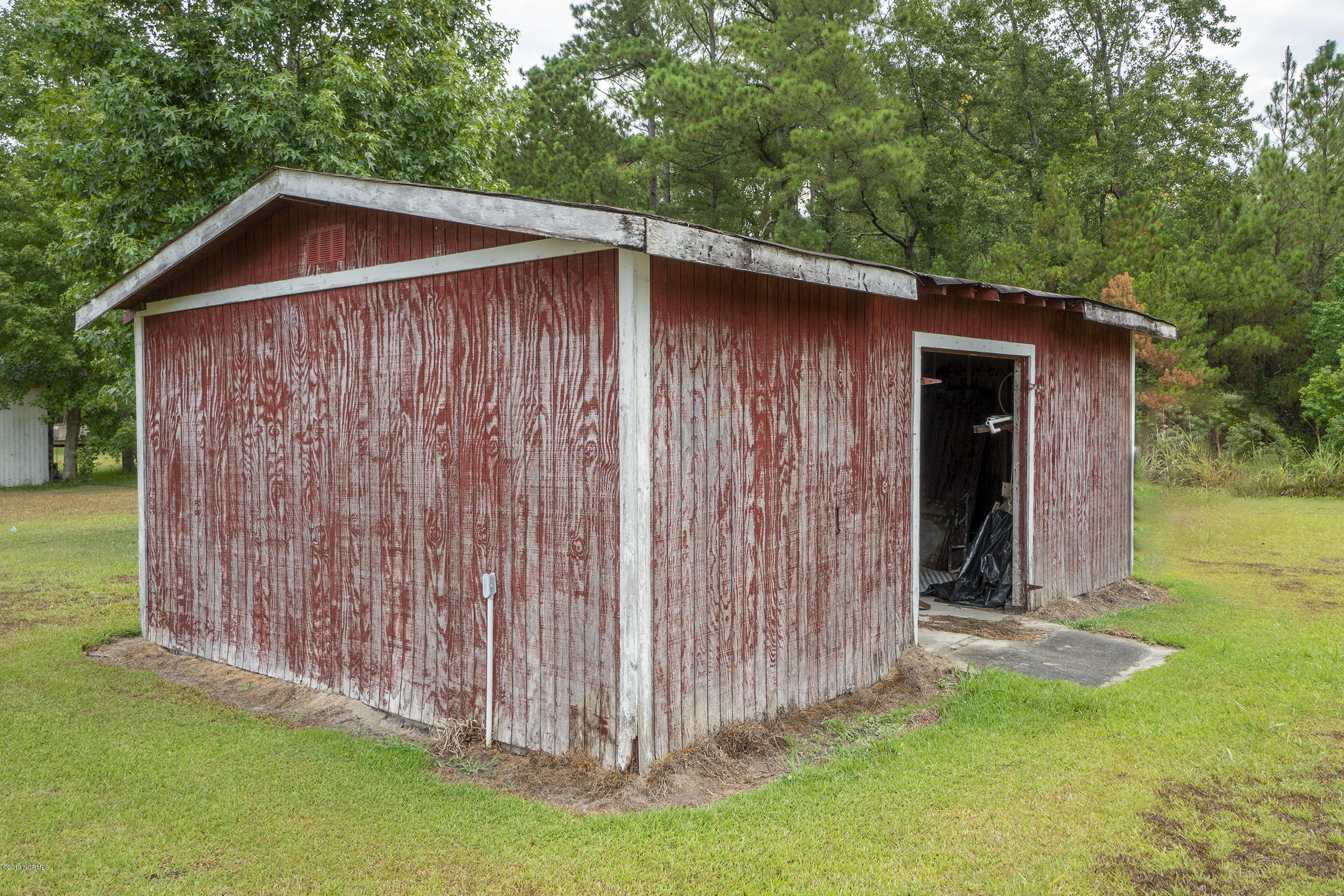 170 Great Neck Road Havelock, NC 28532 - Photo 33 of 39 Storage Shed