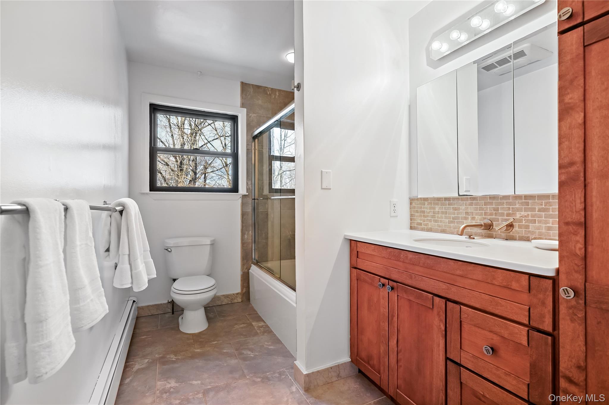 37 Fox Den Road Mount Kisco, NY 10549 - Photo 21 of 24 Full hall bathroom on second level with radiant flooring