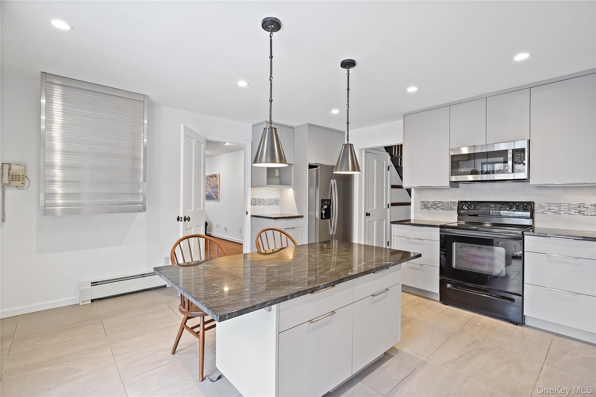 37 Fox Den Road Mount Kisco, NY 10549 - Photo 6 of 24