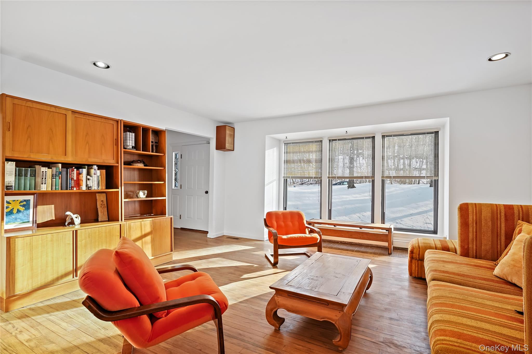 37 Fox Den Road Mount Kisco, NY 10549 - Photo 7 of 24