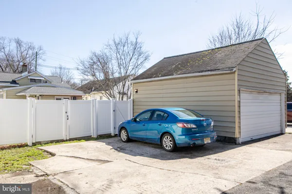 $364,900 | 2220 Spruce Street, Ewing, NJ 08638