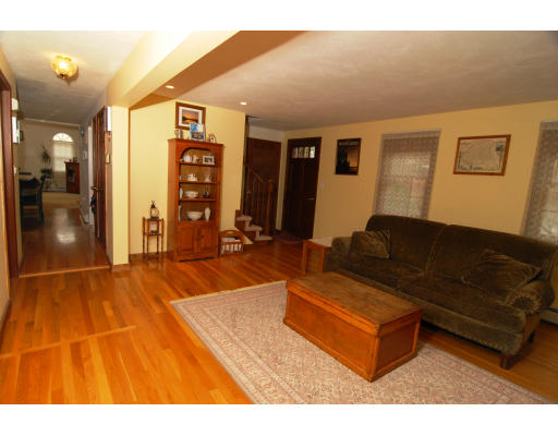 12 Charlotte Road Ipswich, MA 01938 - Photo 10 of 16