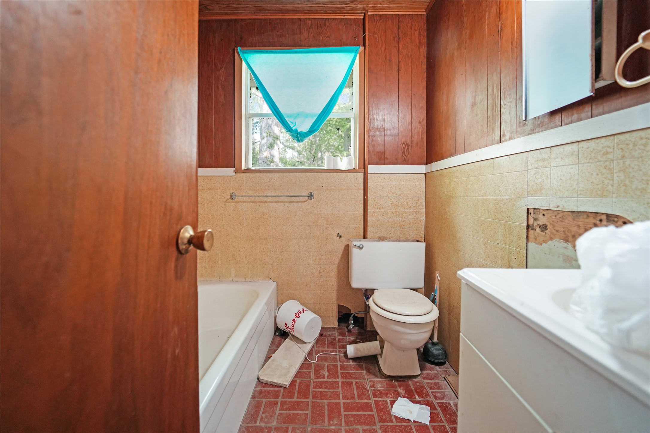 691 County Road 1333 Liberty, TX 77575 - Photo 11 of 24 a bathroom with a toilet and a sink
