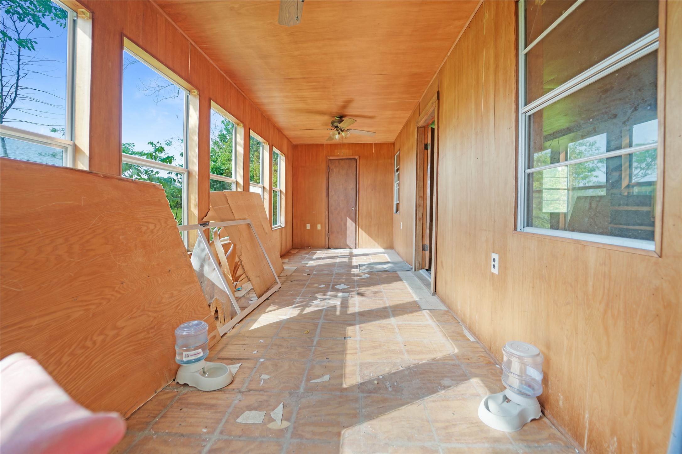 691 County Road 1333 Liberty, TX 77575 - Photo 14 of 24 a view of a patio with table and chairs