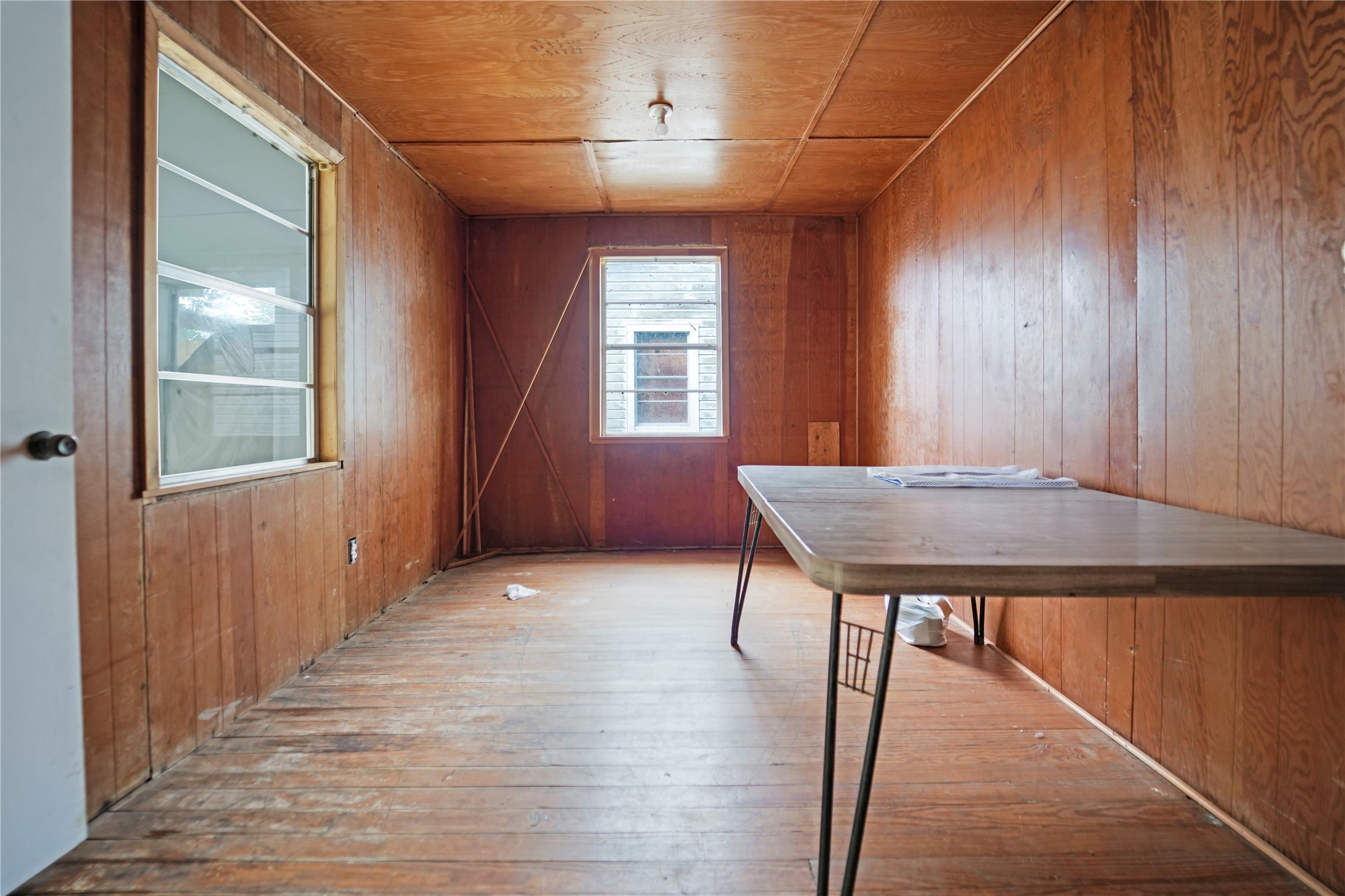 691 County Road 1333 Liberty, TX 77575 - Photo 8 of 24 a view of a room with furniture and window