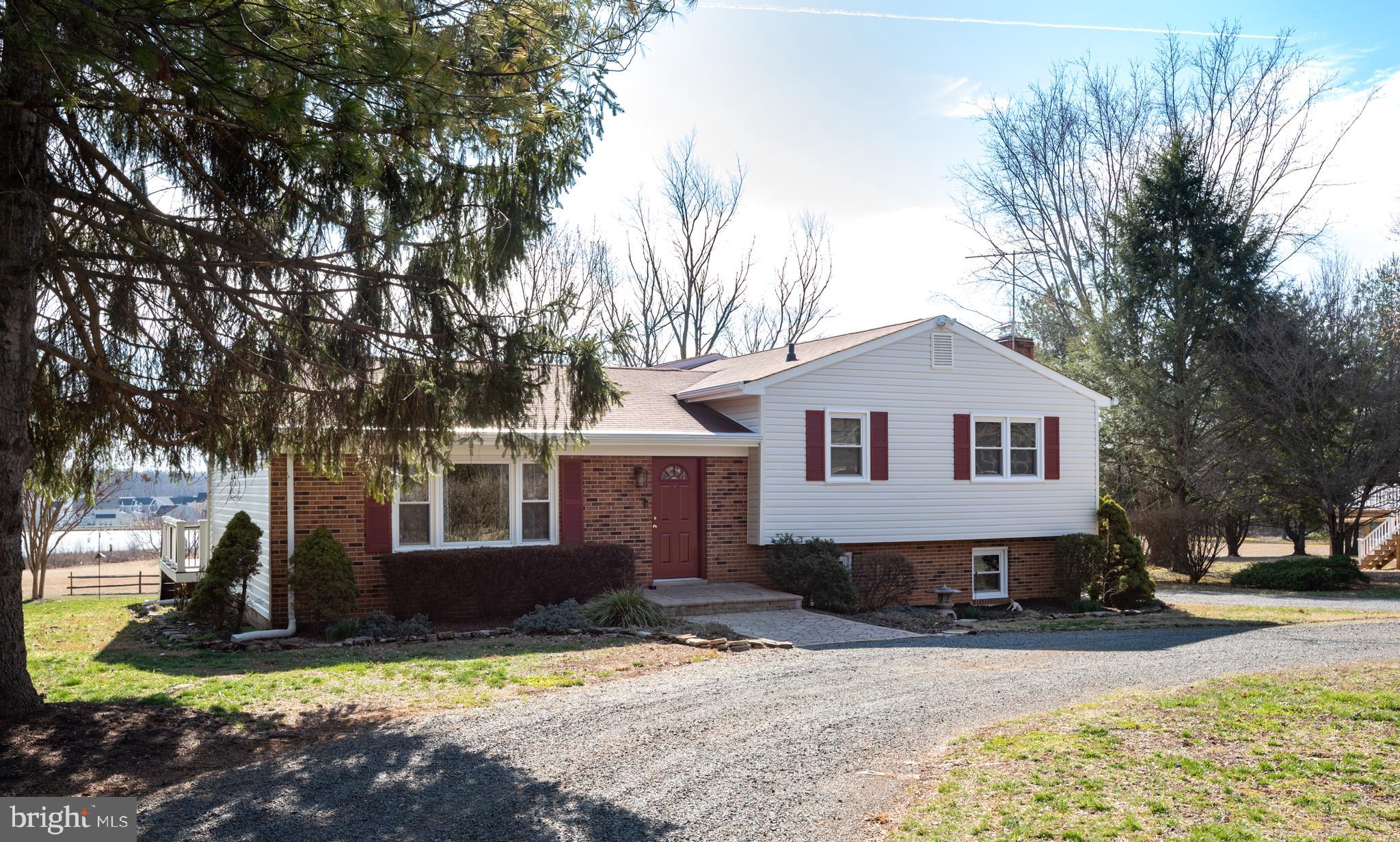 6787 Riley Road Warrenton, VA 20187 - Photo 8 of 45 Gallery Image 8