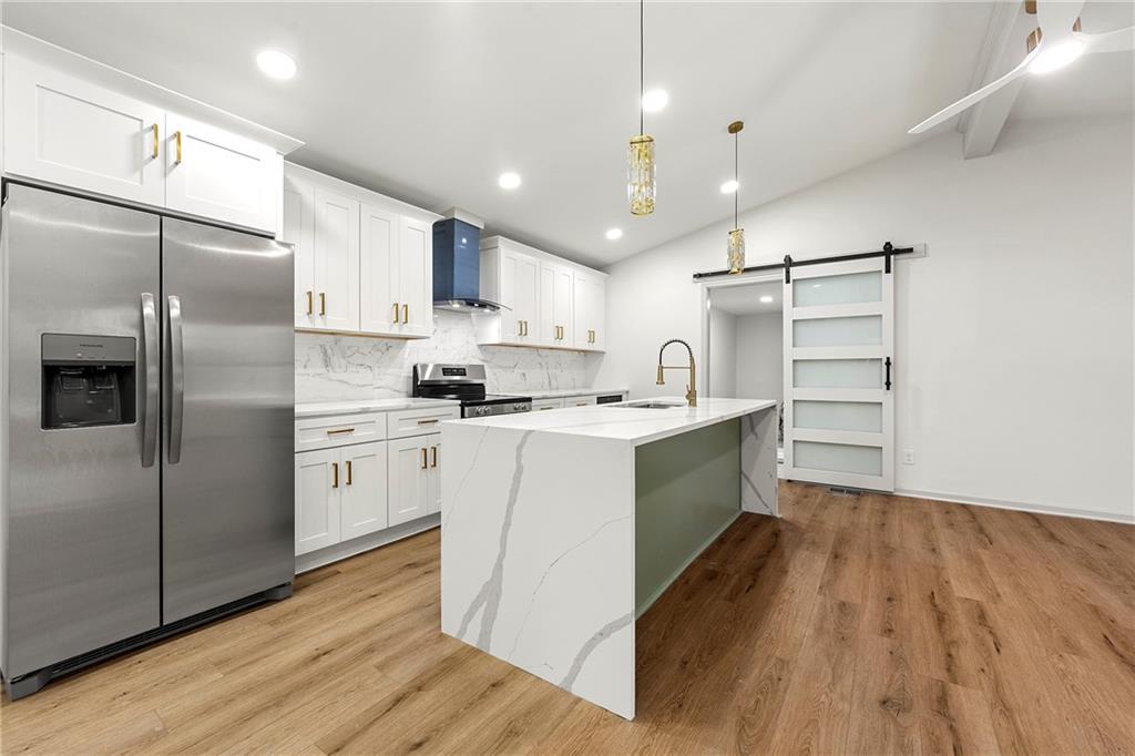 3130 Dove Way Decatur, GA 30033 - Photo 3 of 11