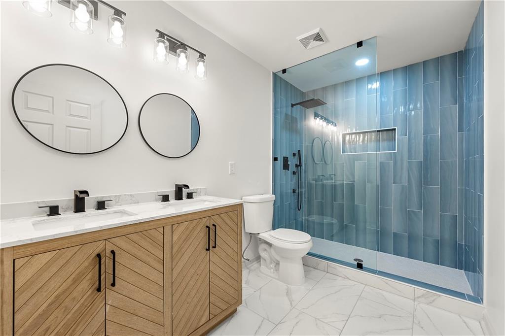 3130 Dove Way Decatur, GA 30033 - Photo 6 of 11