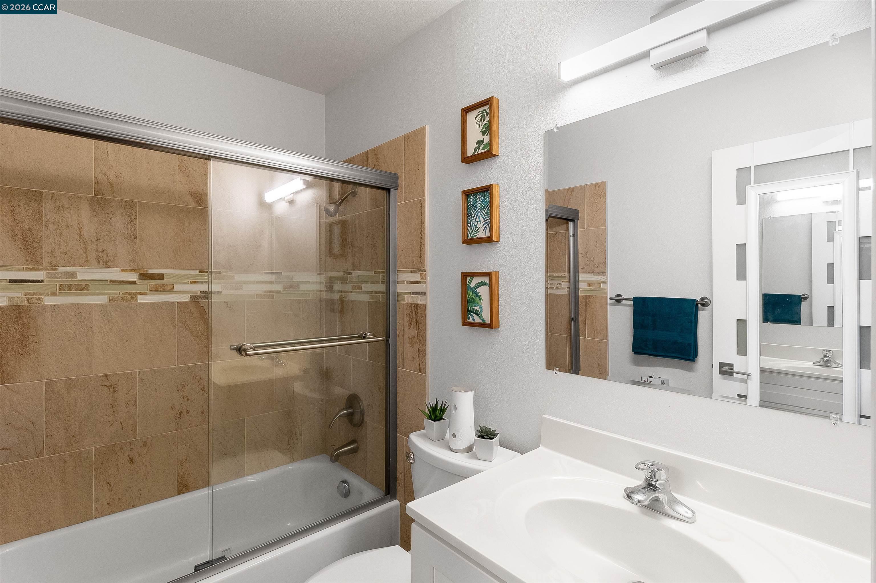 1 Embarcadero West, Unit 164 Oakland, CA 94607 - Photo 12 of 24