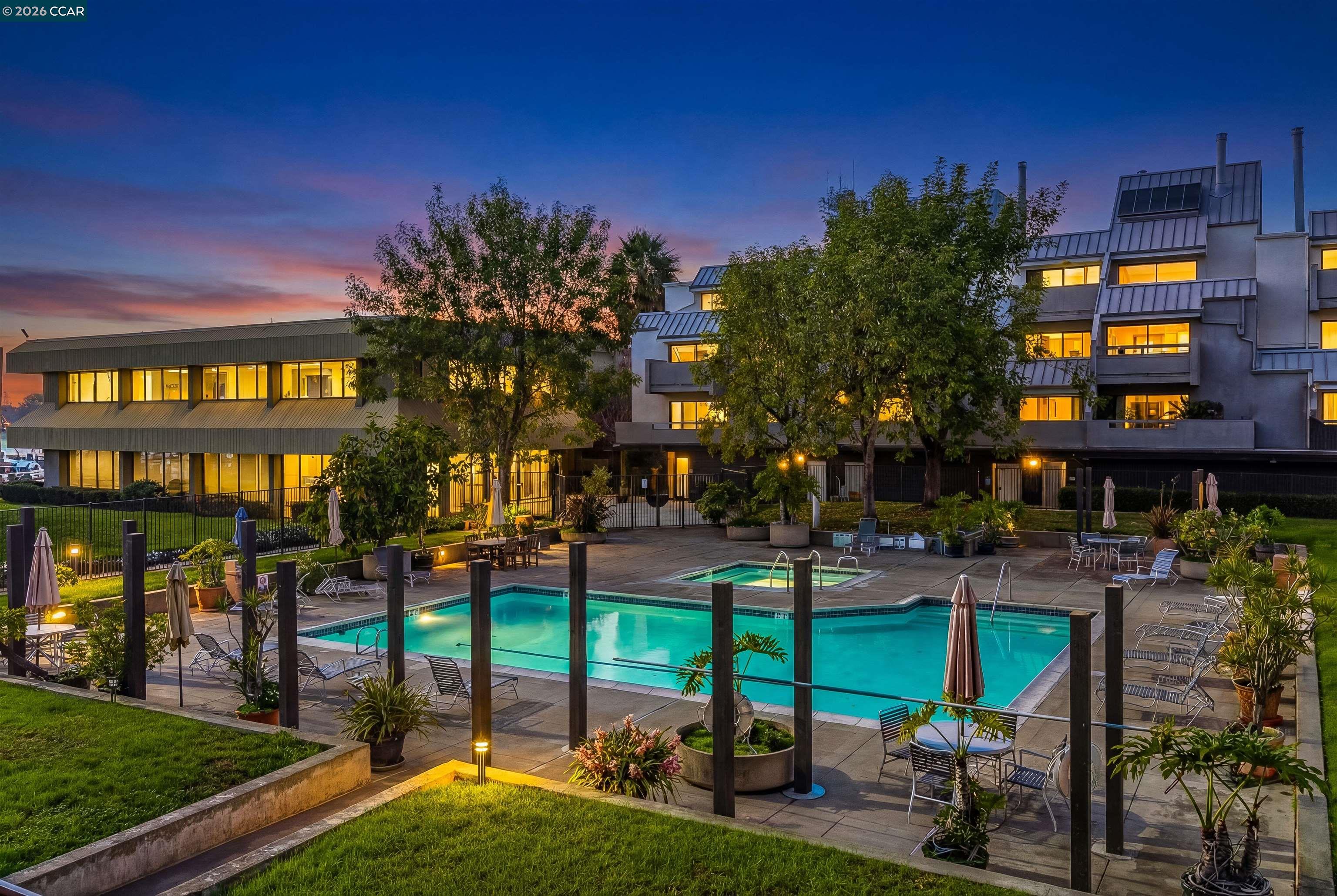 1 Embarcadero West, Unit 164 Oakland, CA 94607 - Photo 2 of 24 a view of a house with a patio