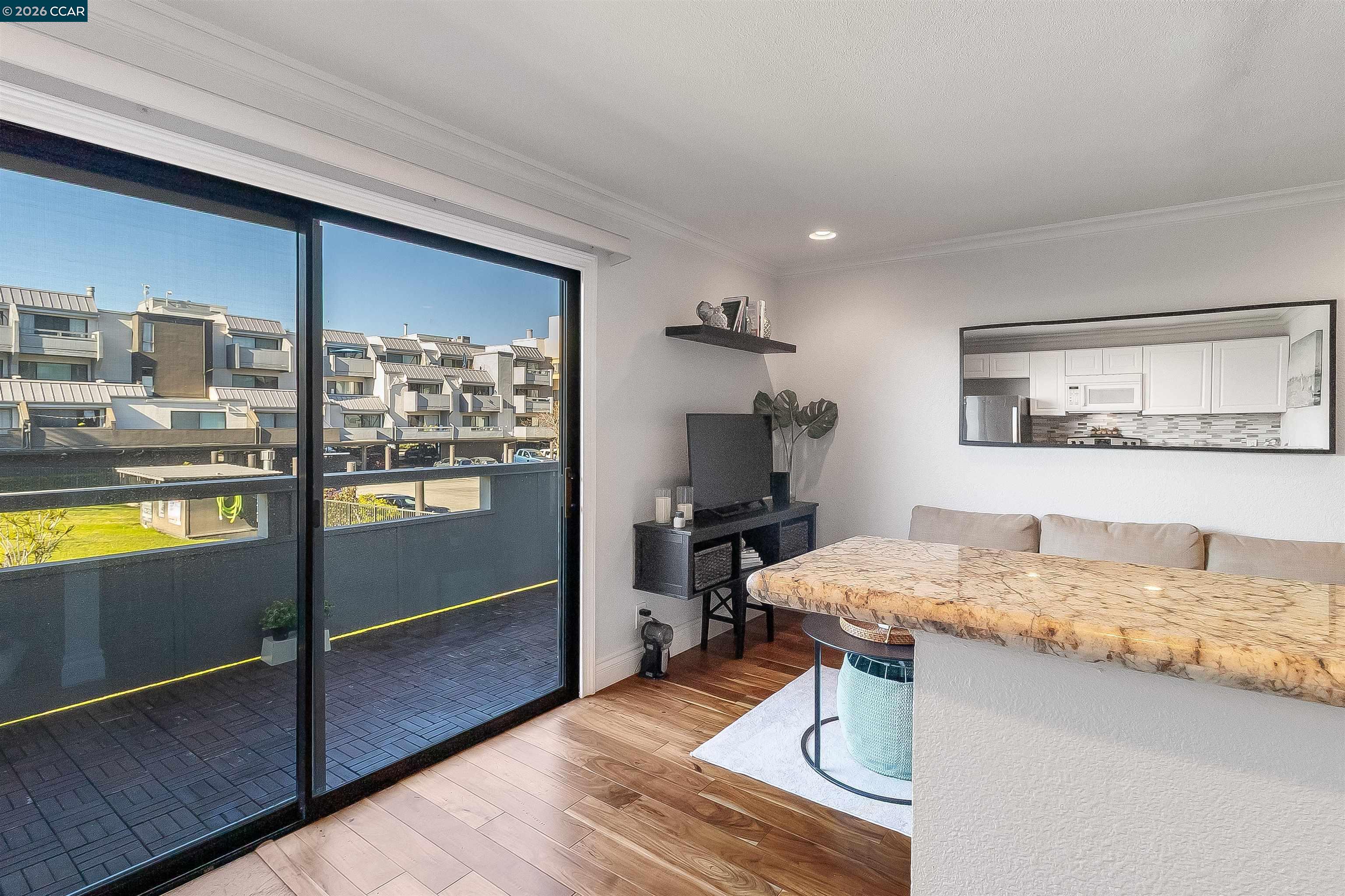 1 Embarcadero West, Unit 164 Oakland, CA 94607 - Photo 8 of 24