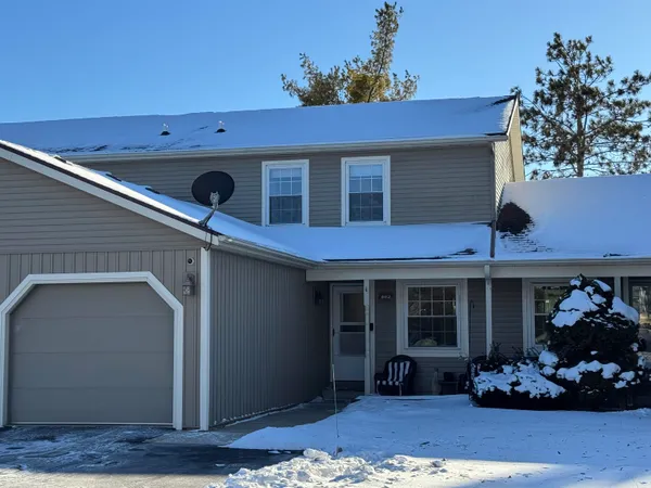 $214,900 | 602 Saddle Ridge, Portage, WI 53901