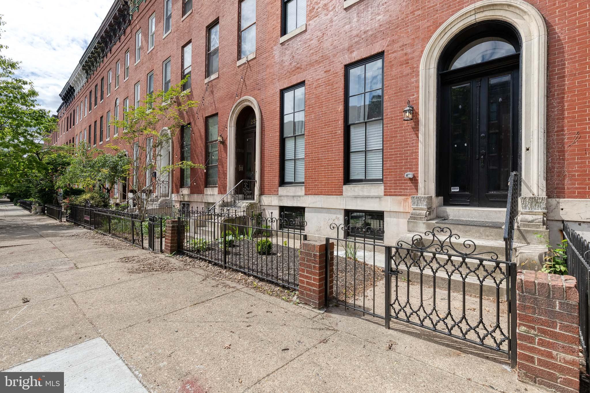 2520 Madison Avenue Baltimore, MD 21217 - Photo 2 of 59