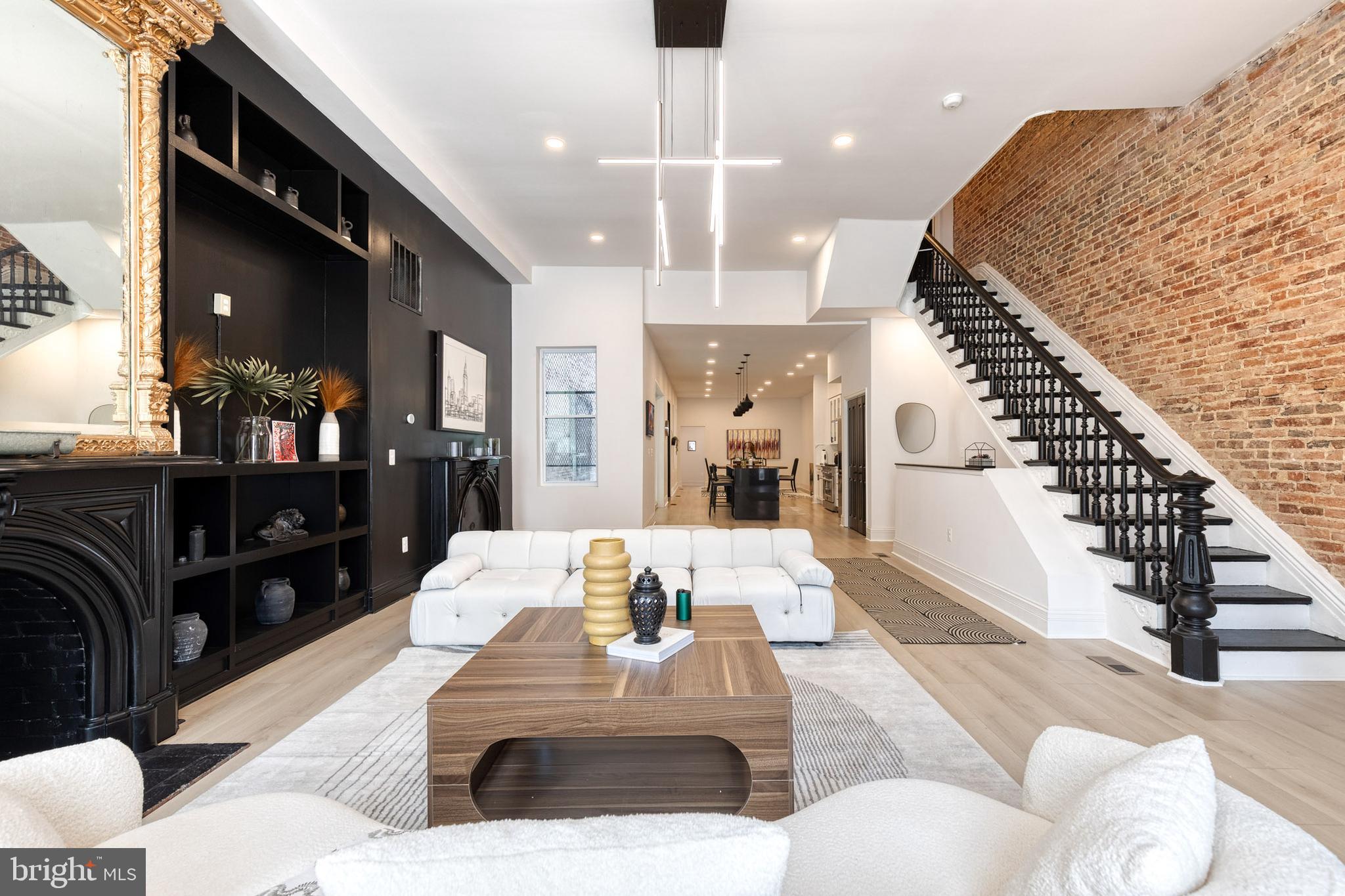 2520 Madison Avenue Baltimore, MD 21217 - Photo 9 of 59