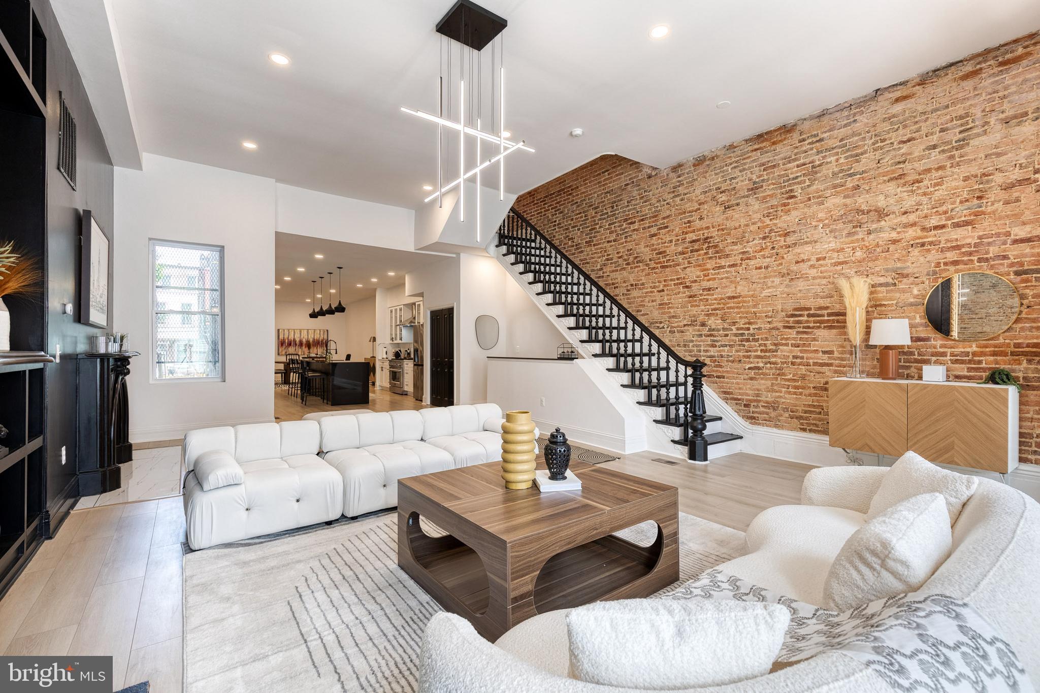 2520 Madison Avenue Baltimore, MD 21217 - Photo 10 of 59