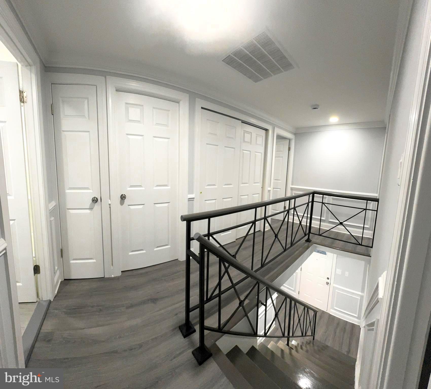 18 Grayson Circle Willingboro, NJ 08046 - Photo 33 of 57