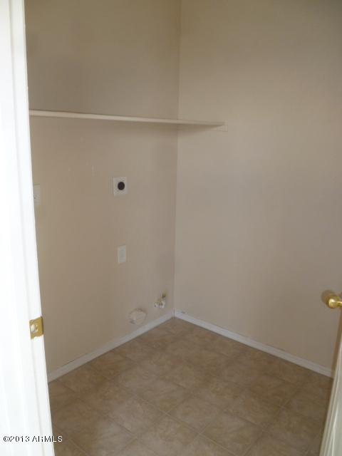 2946 South Del Rancho Circle Mesa, AZ 85212 - Photo 30 of 33 LAUNDRY