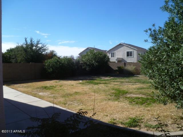 2946 South Del Rancho Circle Mesa, AZ 85212 - Photo 3 of 33 BACKYARD (1)