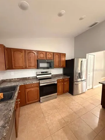 $2,195 | 3376 Wilderness Trail, Kissimmee, FL 34746