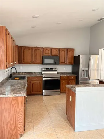 $2,195 | 3376 Wilderness Trail, Kissimmee, FL 34746