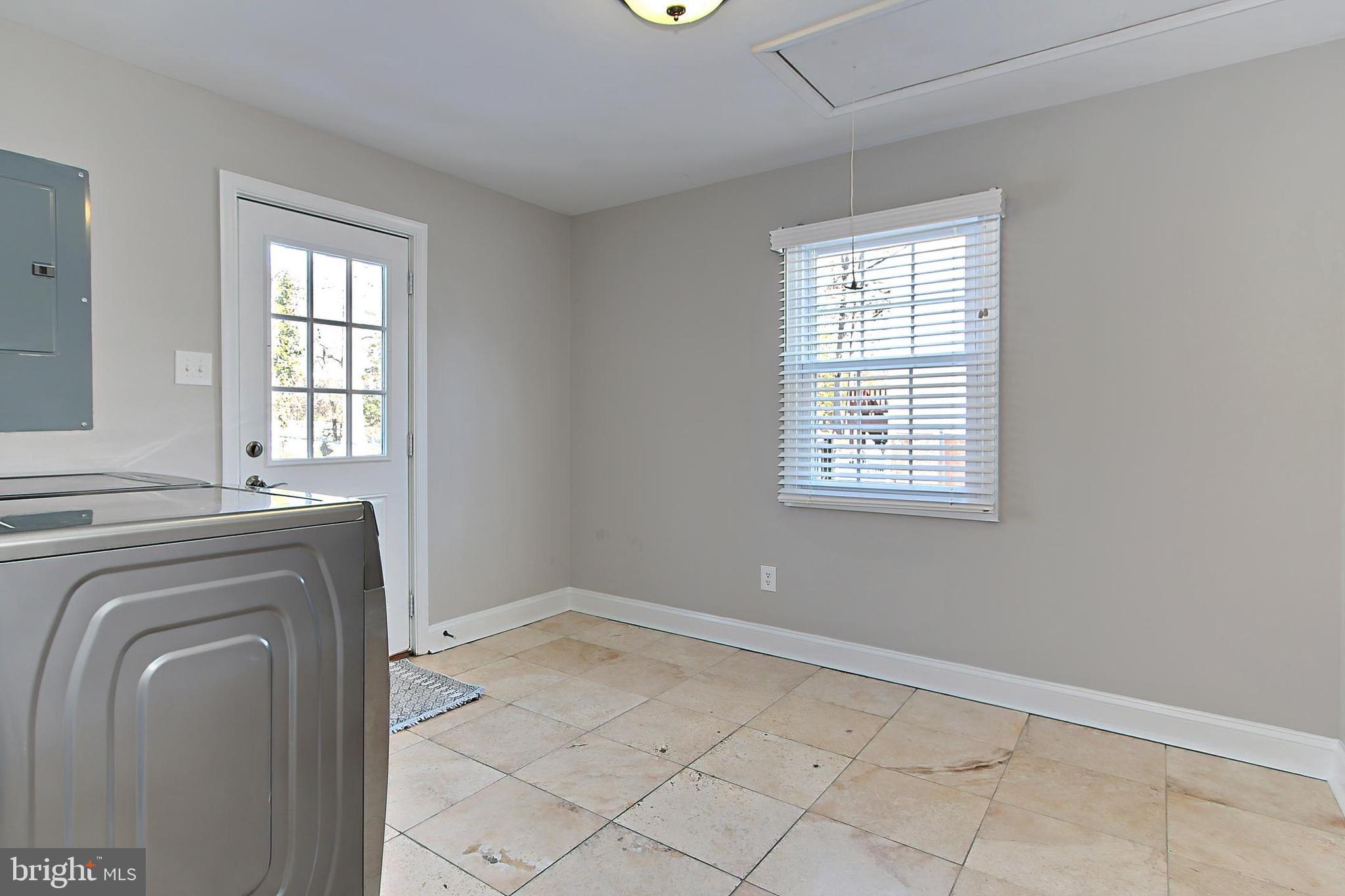 2006 Rampart Drive Alexandria, VA 22308 - Photo 20 of 37 Gallery Image 20