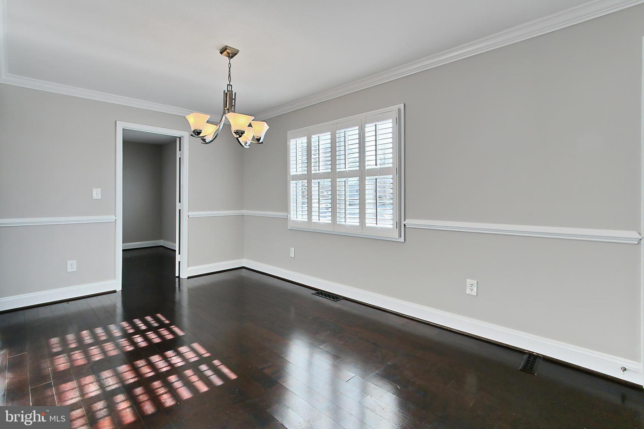 2006 Rampart Drive Alexandria, VA 22308 - Photo 8 of 37 Gallery Image 8