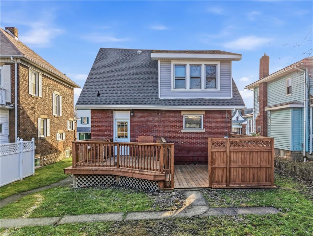 368 Stambaugh Avenue Sharon, PA 16146 - Photo 39 of 43 a front view of a house with a yard