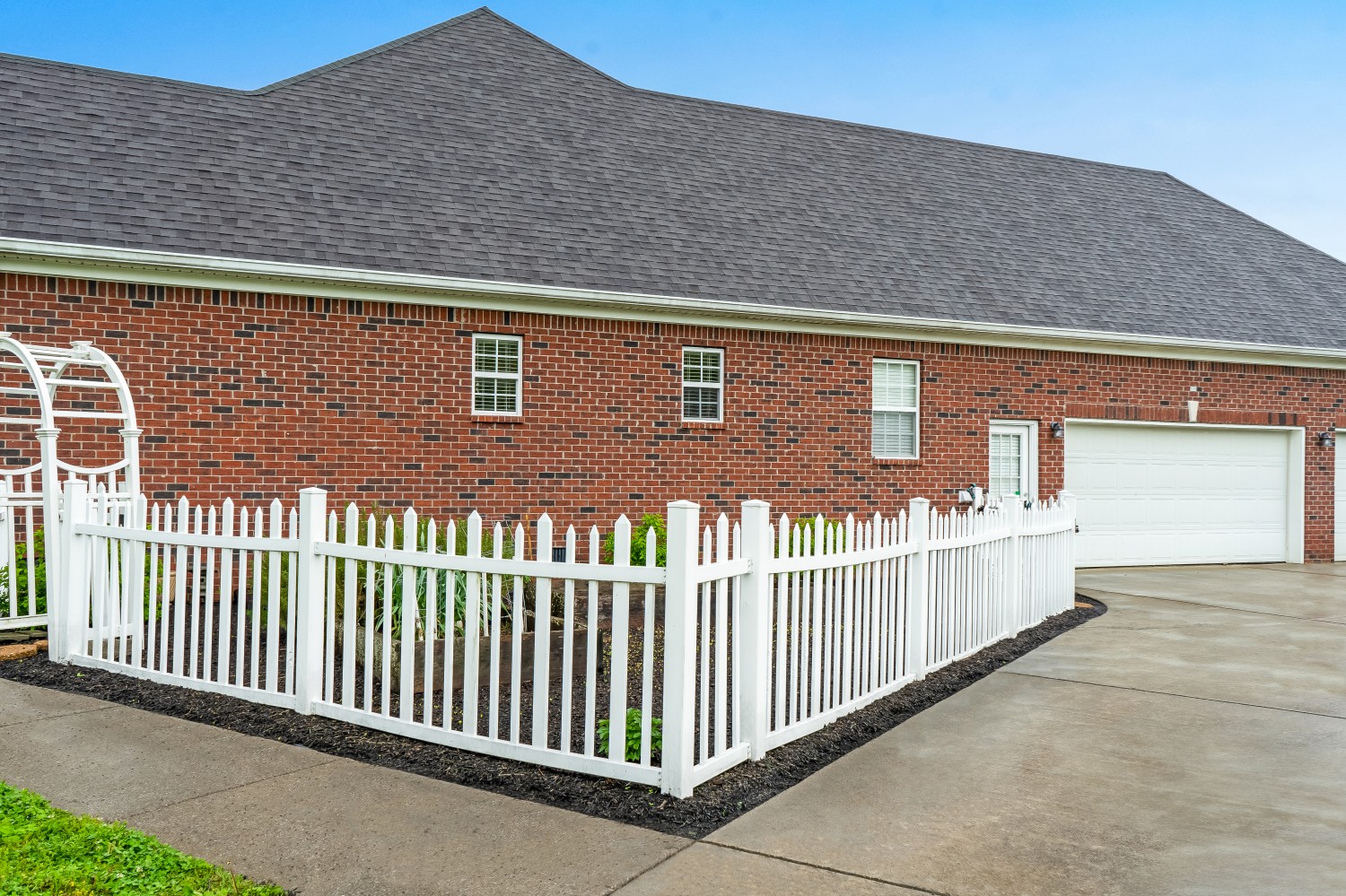 194 Greenvale Road Milton, TN 37118 - Photo 36 of 36 a view of a brick house