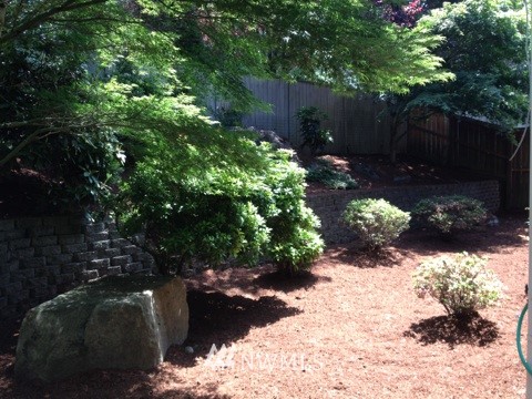824 Chelan Place Northeast Renton, WA 98059 - Photo 6 of 9 Gallery Image 6