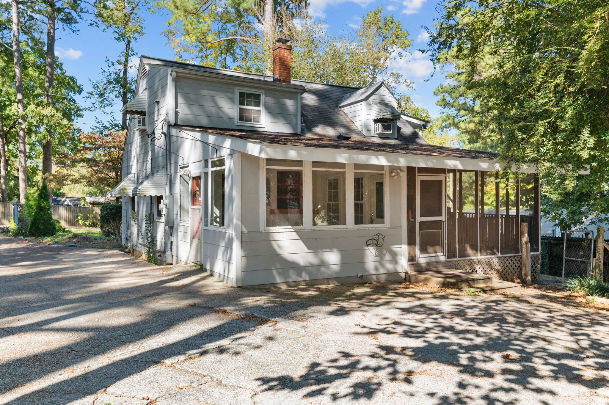 1104 Grace Street Raleigh, NC 27604 - Photo 24 of 31 Photo 24
