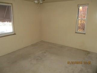 5196 Grove Pittsburgh, PA 15236 - Photo 3 of 10 Gallery Image 3