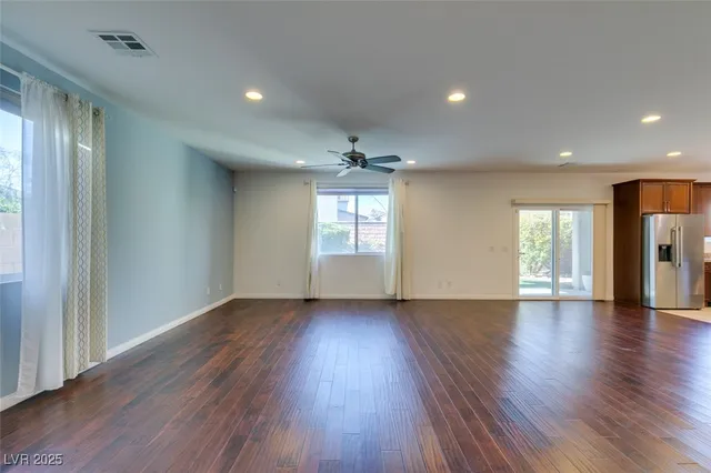 $3,095 | 10465 Saddle Mountain Street, Las Vegas, NV 89178