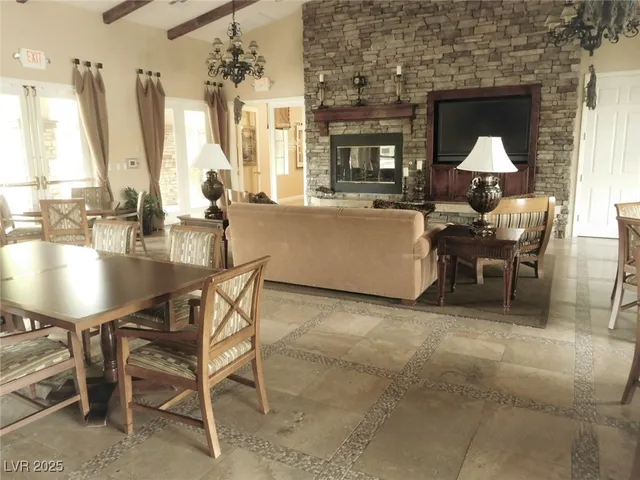 $3,095 | 10465 Saddle Mountain Street, Las Vegas, NV 89178