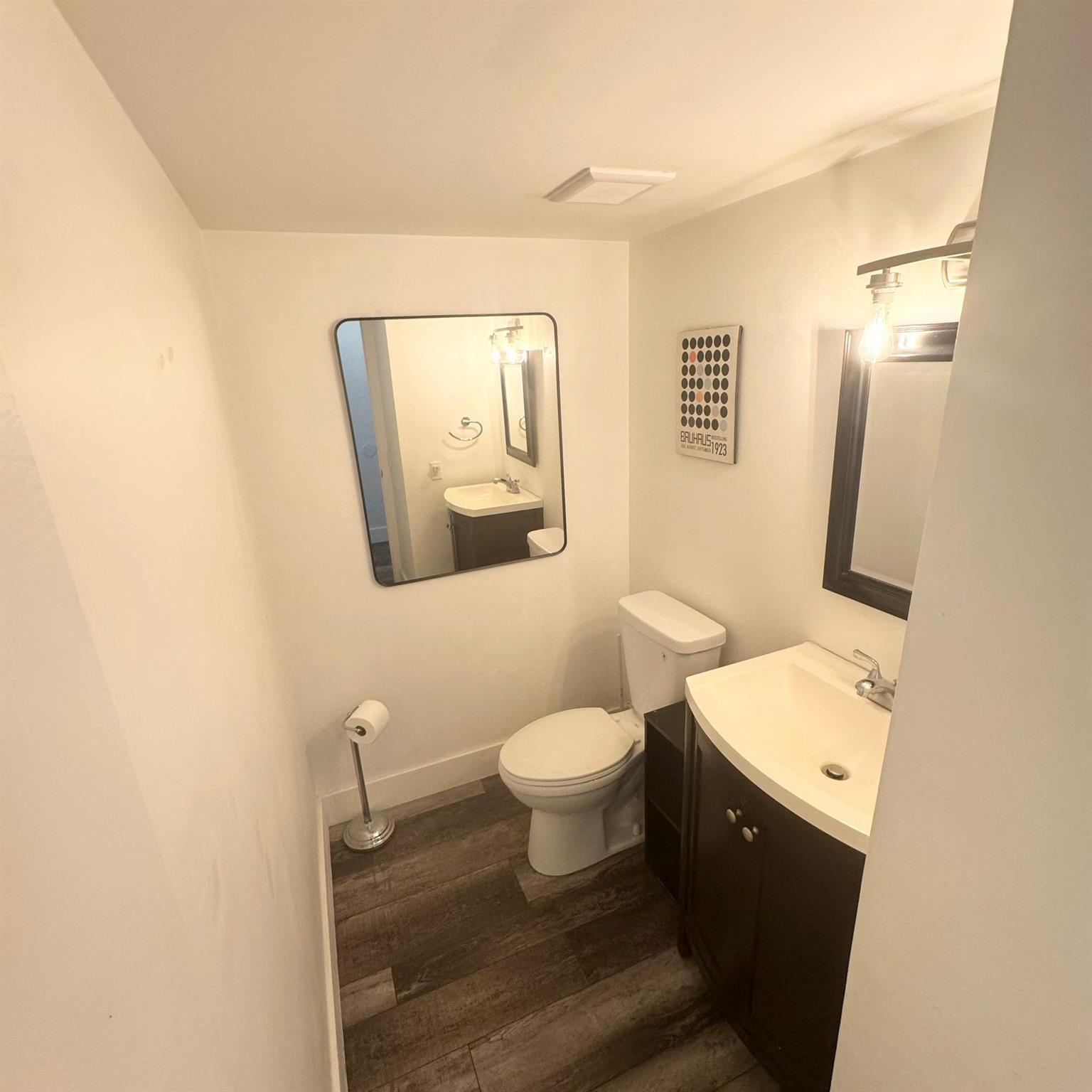 1605 Bay Road, Unit 304 Miami Beach, FL 33139 - Photo 12 of 17 Photo 12